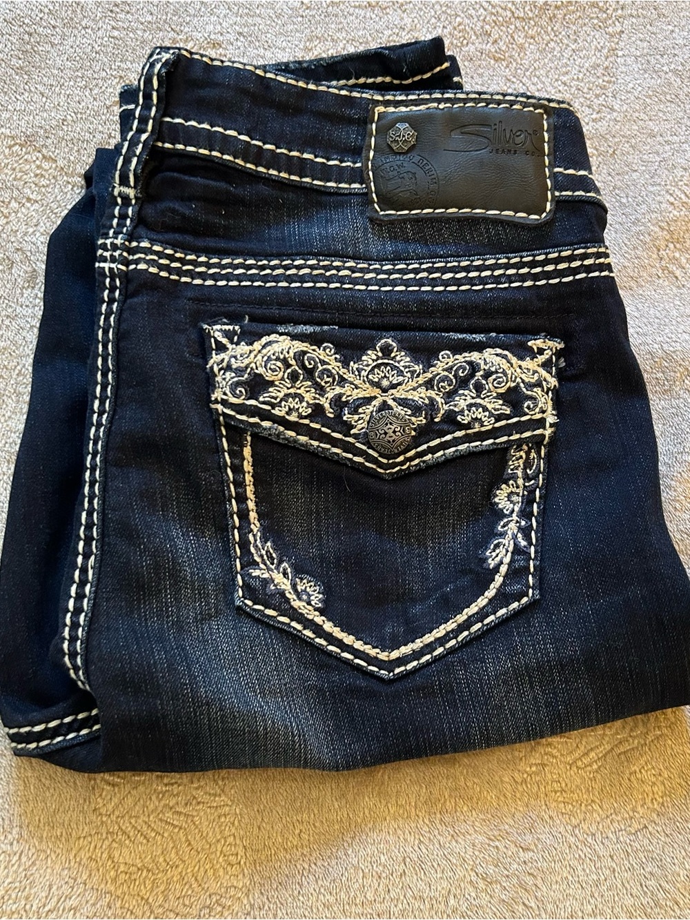 Silver Suki Flap Super Skinny Women's Dark Blue Embroidered Jeans W28 L31